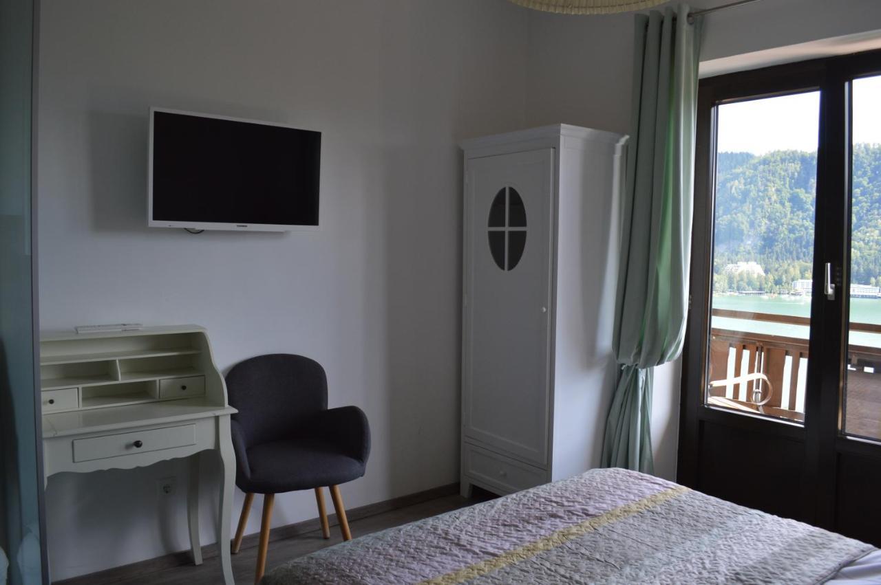 Jaeger Guesthouse Аненхайм Екстериор снимка